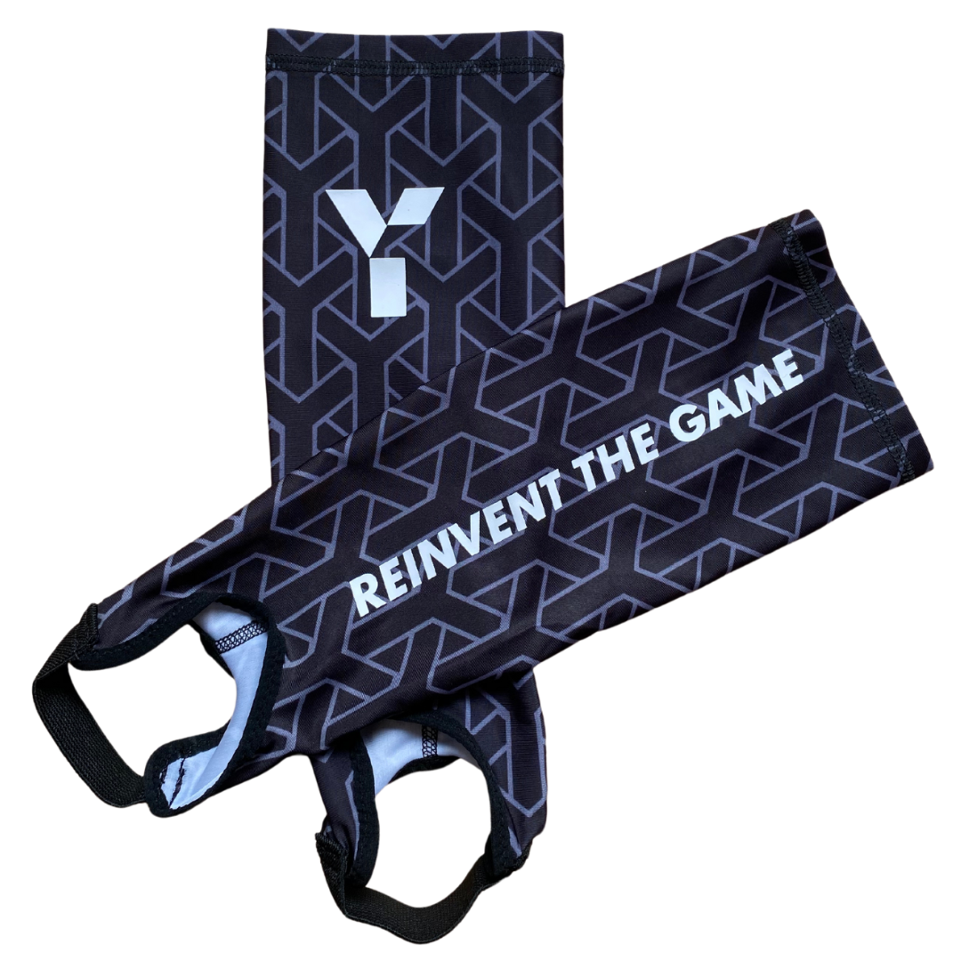 Young Ones | Young Ones Shin Liner - Black | Shin Liner - Black - Small/Medium | Total Hockey