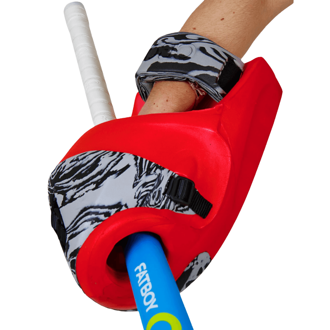 OBO | OBO ROBO PLUS Hand Protector Right Red | ROBO PLUS Hand Protector Right Red - Red / Medium | Total Hockey