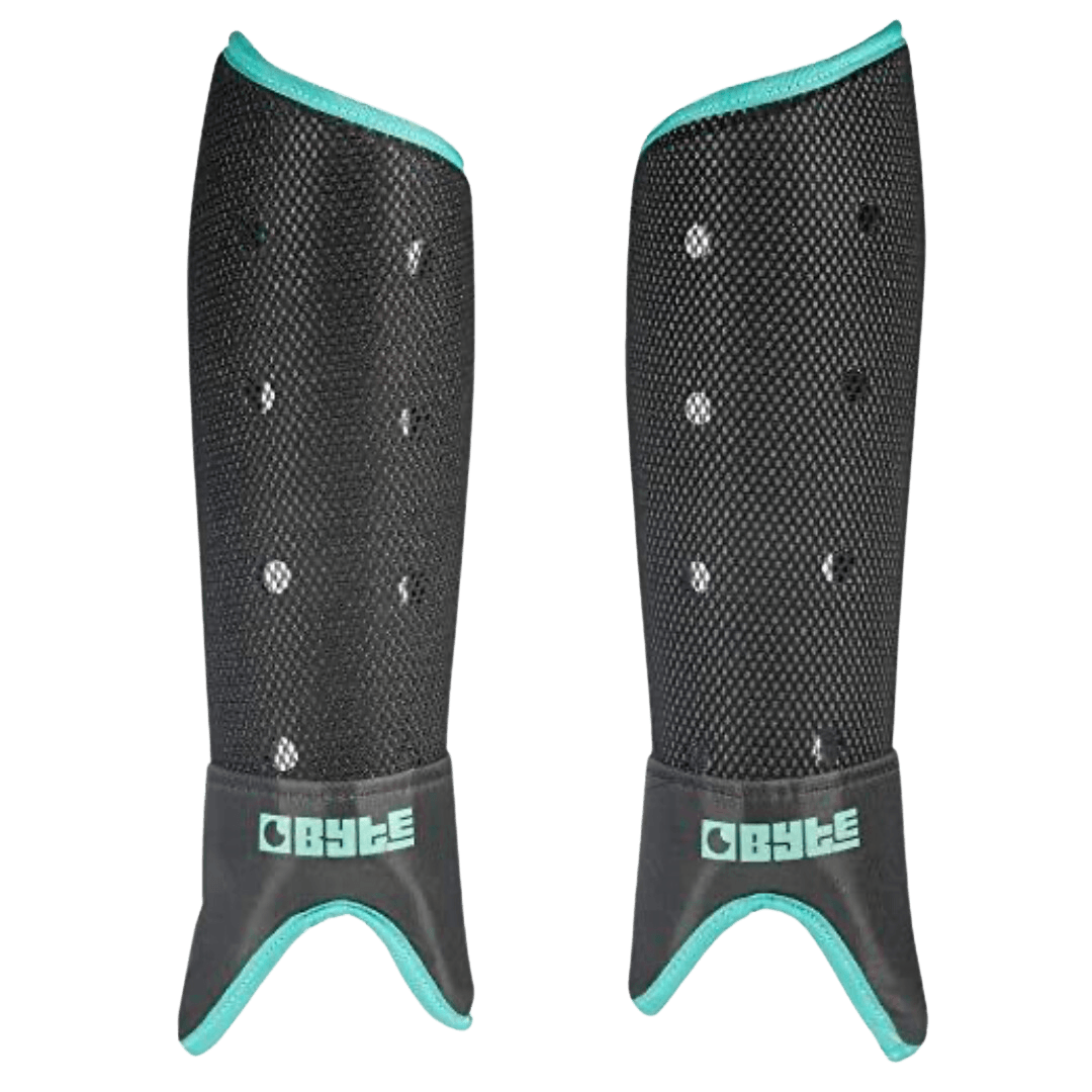 Byte | Byte SO Shin pads | SO Shin pads - Black/Teal / Small | Total Hockey