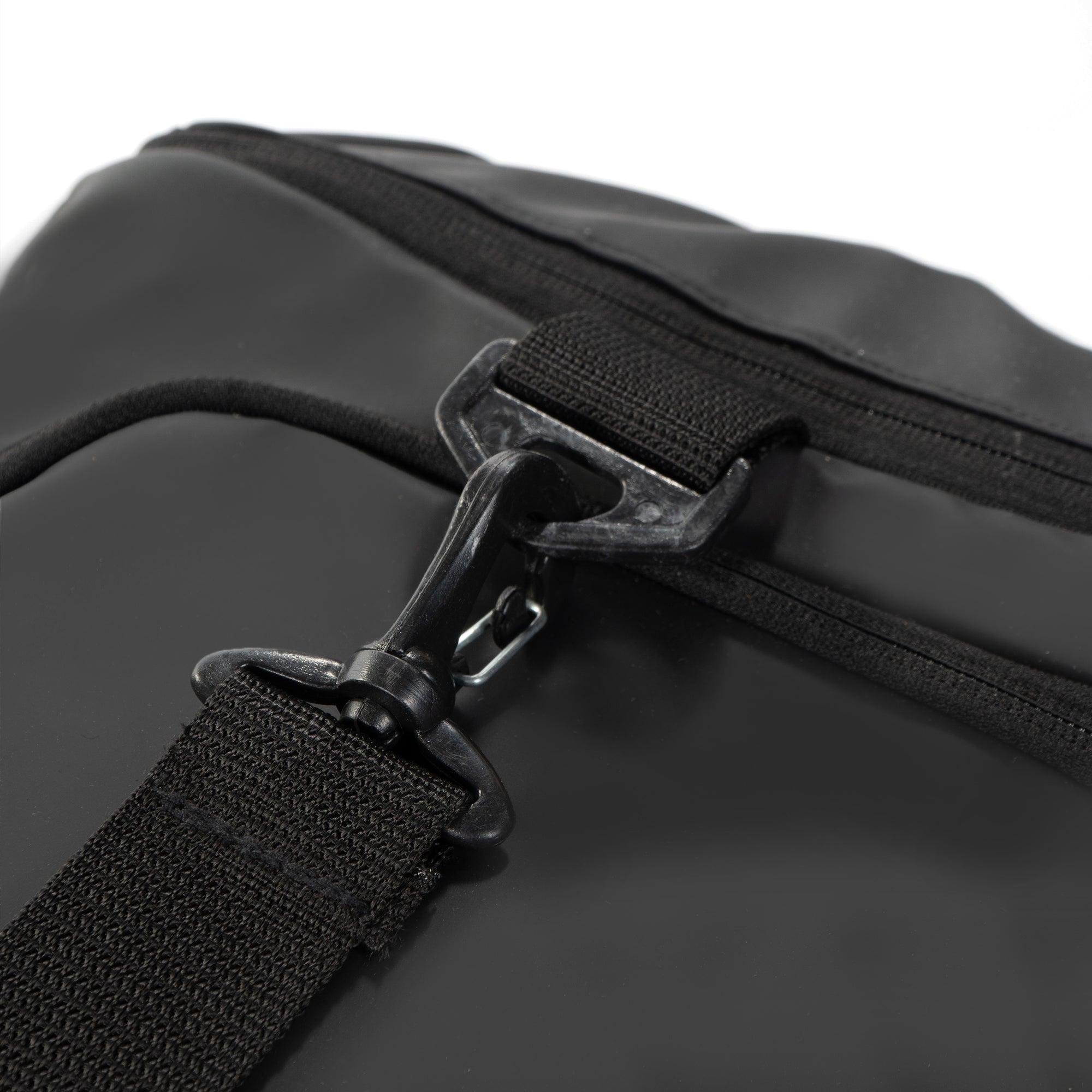 Byte | Byte Pro Holdall | Pro Holdall - Black | Total Hockey