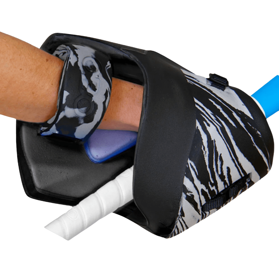 OBO | OBO ROBOT PLUS Hand Protector Right Black | ROBOT PLUS Hand Protector Right Black - Black / Medium | Total Hockey