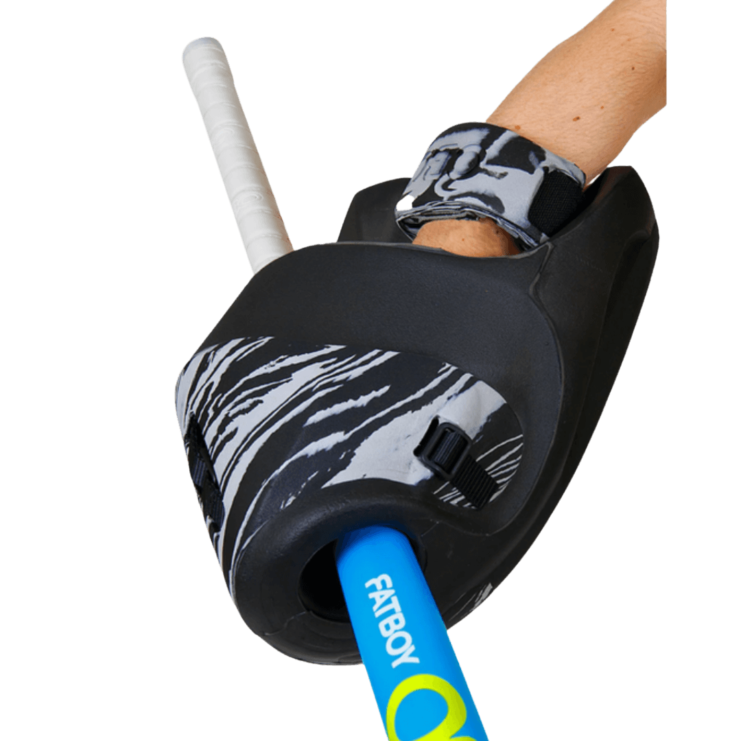 OBO | OBO ROBOT PLUS Hand Protector Right Black | ROBOT PLUS Hand Protector Right Black - Black / Medium | Total Hockey