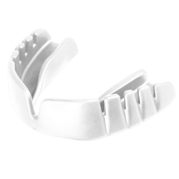 OPRO | OPRO Snap Fit Gum Shield | Snap Fit Gum Shield - White | Total Hockey