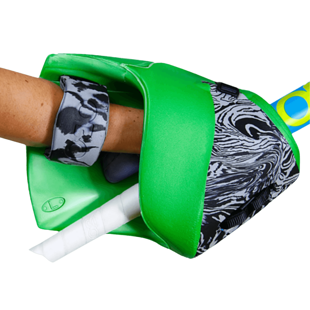 OBO | OBO ROBOT PLUS Hand Protector Right Green | ROBOT PLUS Hand Protector Right Green - Green / Medium | Total Hockey