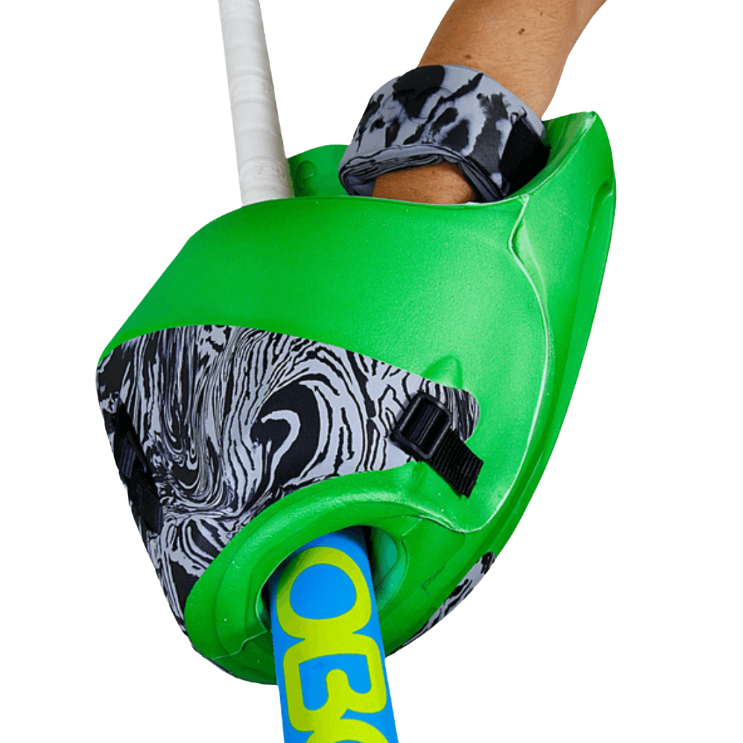 OBO | OBO ROBOT PLUS Hand Protector Right Green | ROBOT PLUS Hand Protector Right Green - Green / Medium | Total Hockey