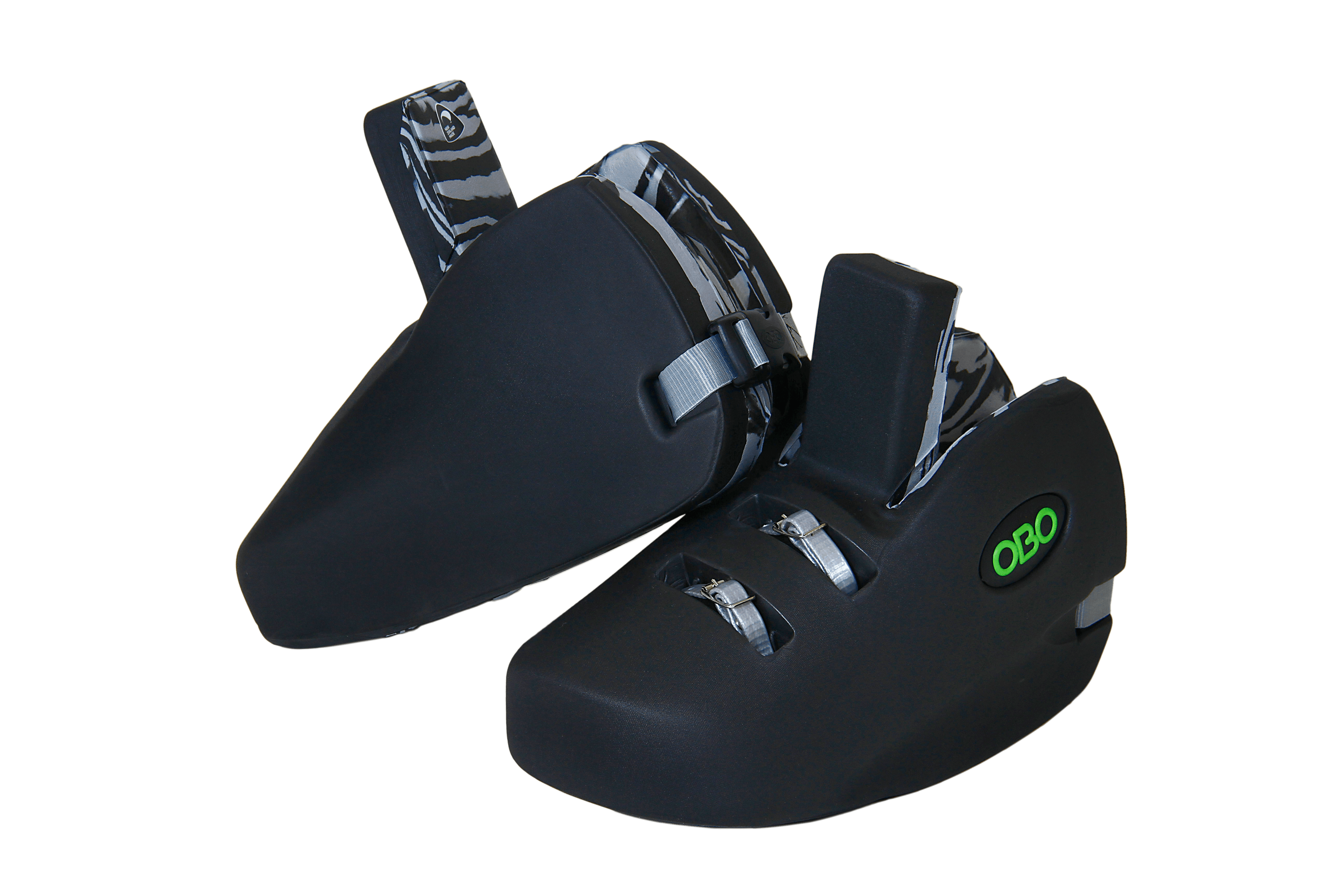 OBO | OBO ROBOT PLUS Set Basic Black | ROBOT PLUS Set Basic Black - Medium / Medium | Total Hockey