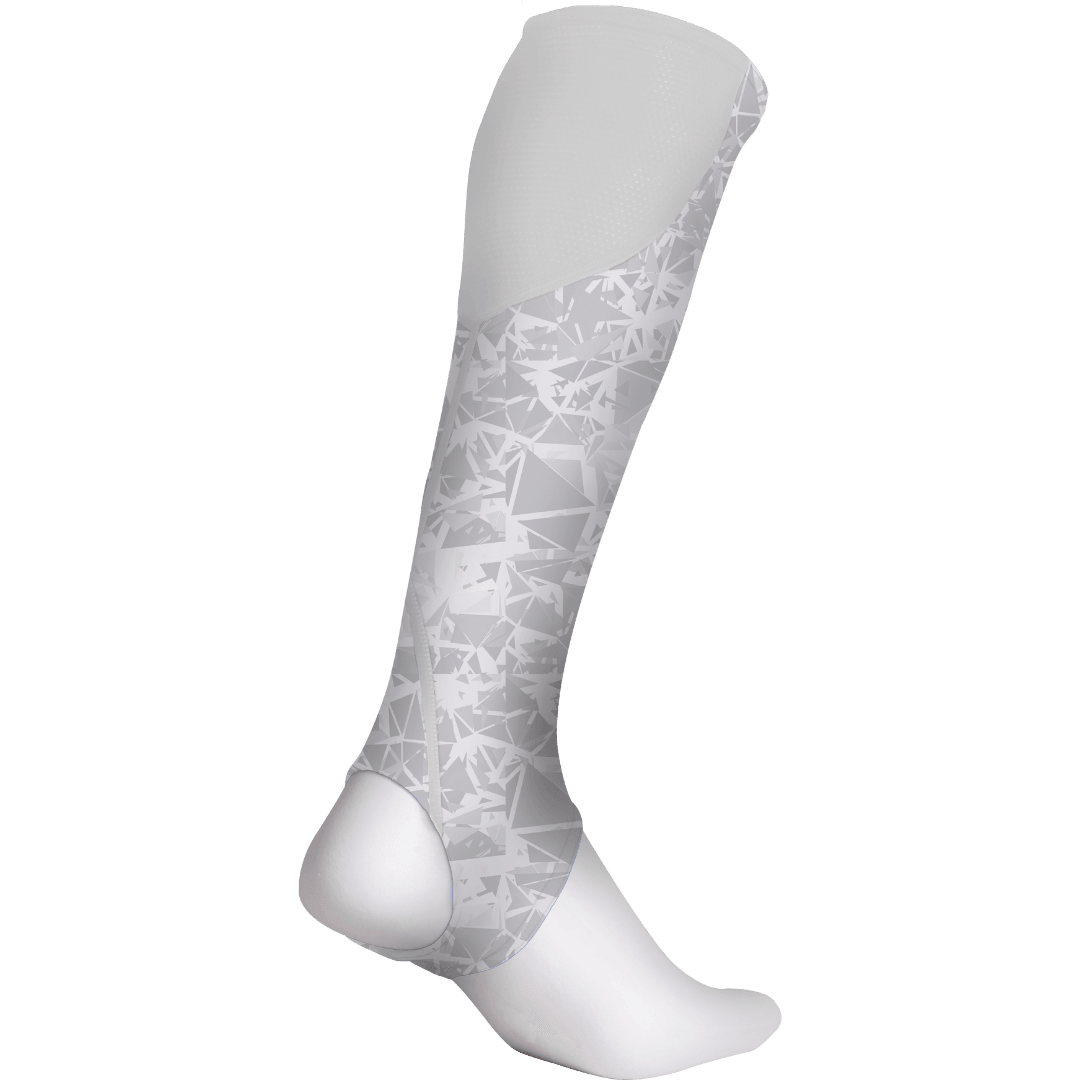 Shrey Hockey | Shrey Hockey Shin liners With Stirrup - White | Shin liners With Stirrup - White - White / Senior | Total Hockey