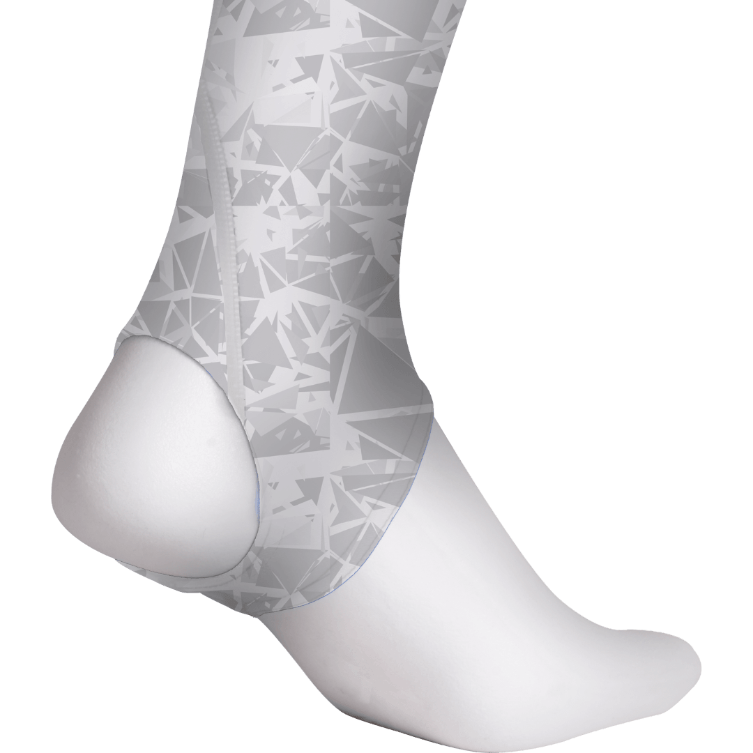 Shrey Hockey | Shrey Hockey Shin liners With Stirrup - White | Shin liners With Stirrup - White - White / Senior | Total Hockey